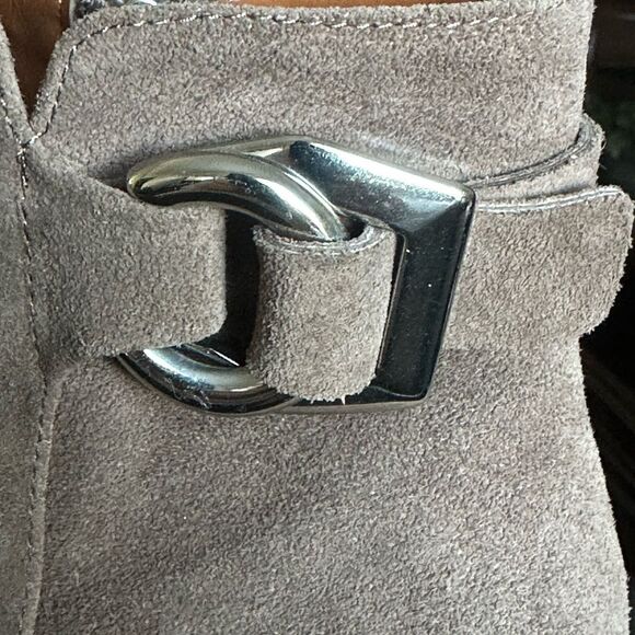 NEW Aquatalia Faria Taupe Suede Ankle Booties Size 10 - Picture 2 of 10